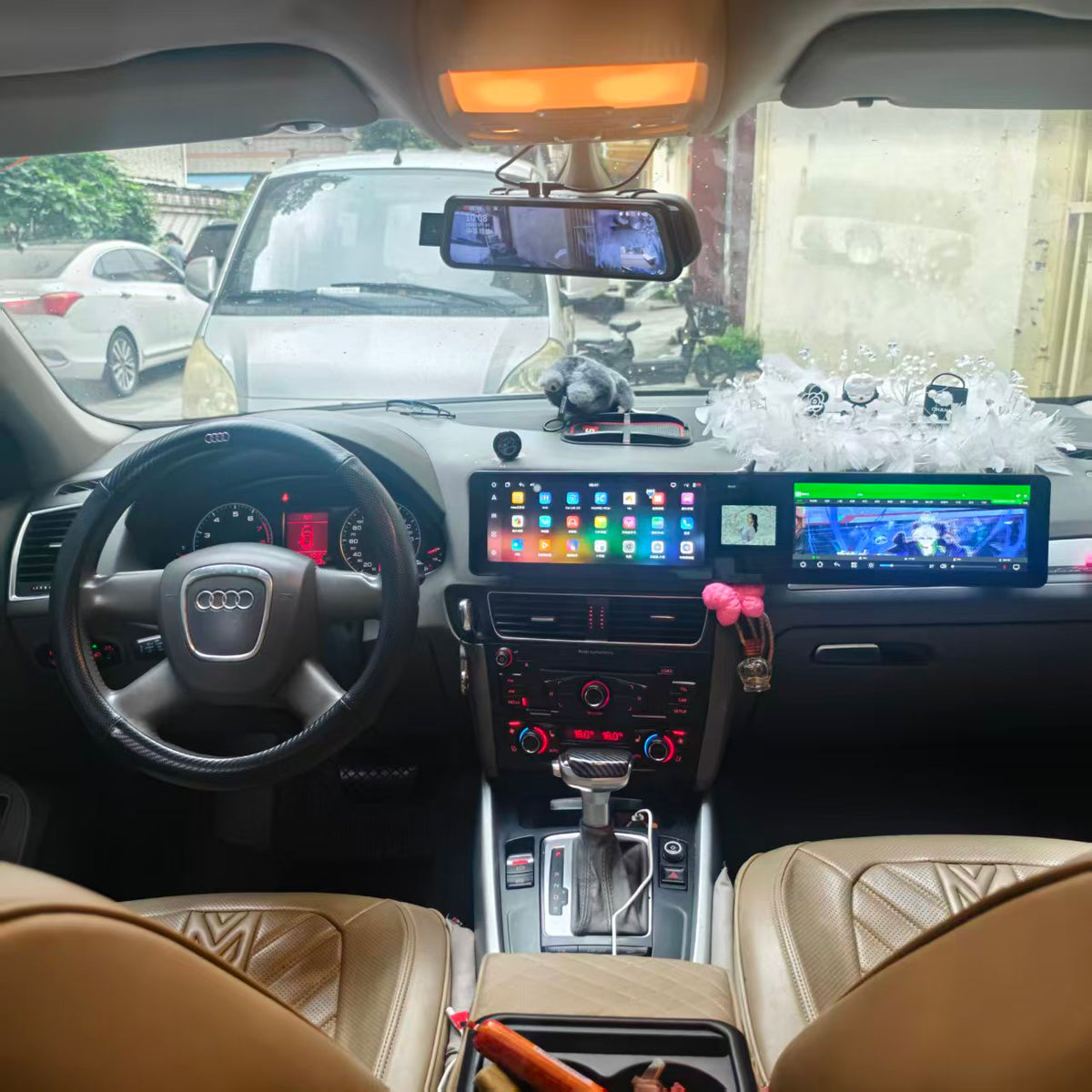 12.3-inch Triple-Screen Android Car Multimedia DVD Player with Car Play and Navigation for Audi Q5 2011–2017