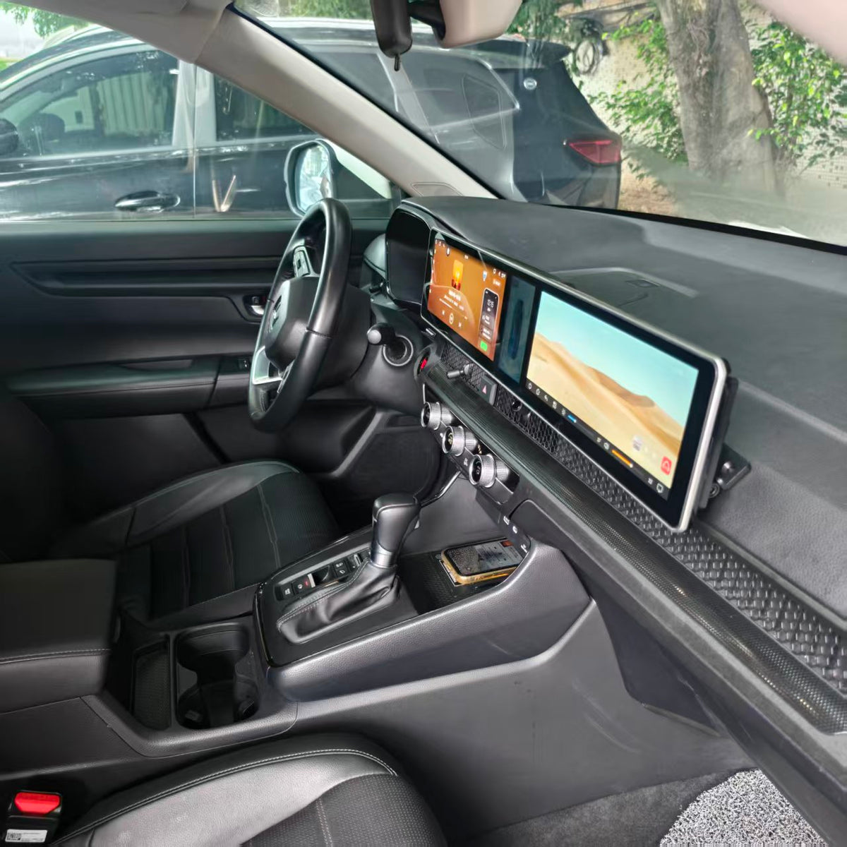 10.25-inchTriple-screen Android Car DVD Playerand Multimedia Radio for Honda CR-V & Breeze 2023–2026