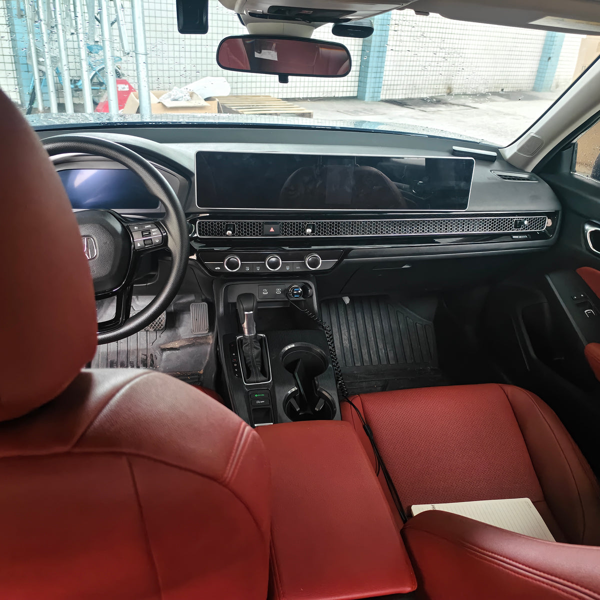 10.25-inchTriple-screen Android Car DVD Playerand Multimedia Radio for Honda Crider GS (2019–2022)