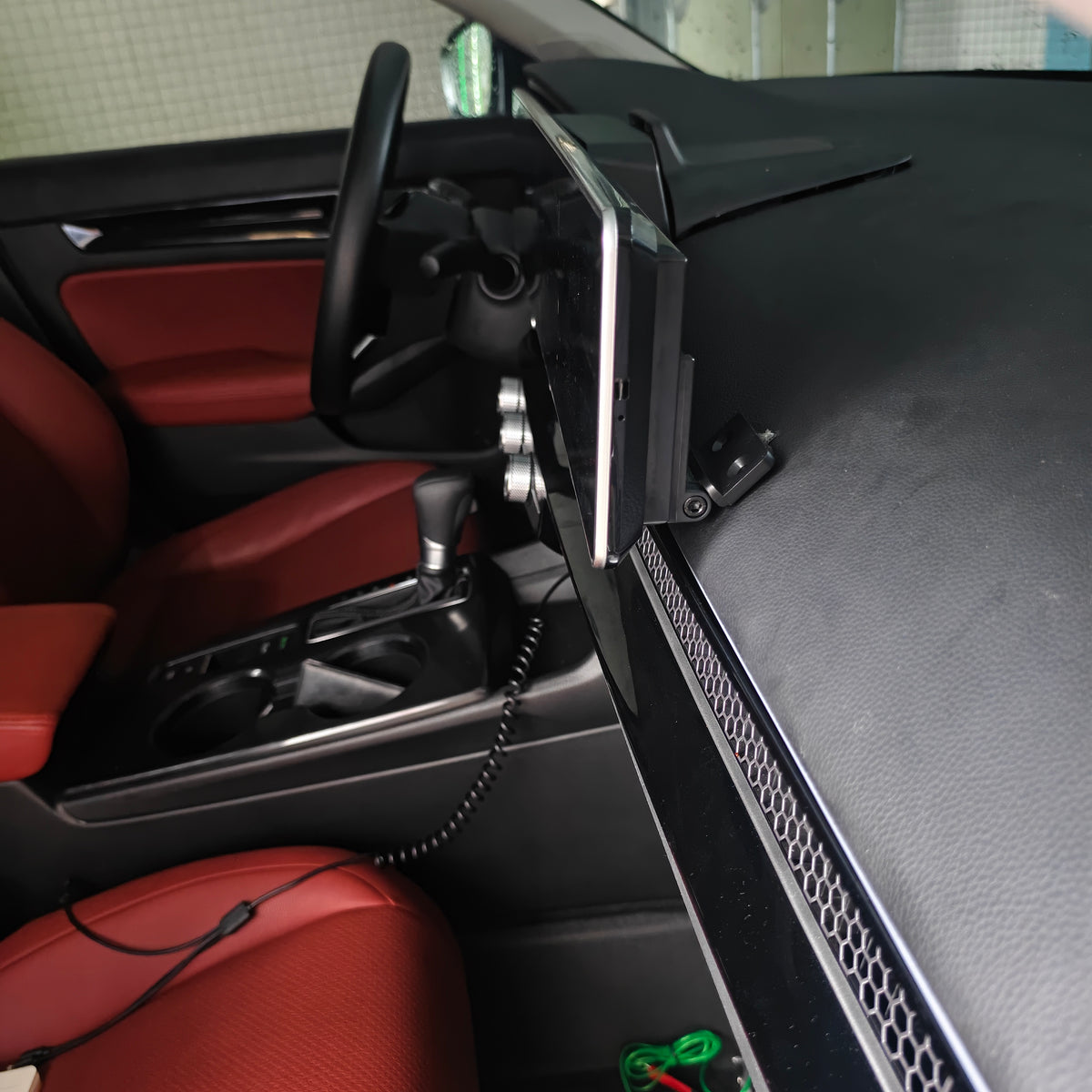 10.25-inchTriple-screen Android Car DVD Playerand Multimedia Radio for Honda Crider GS (2019–2022)