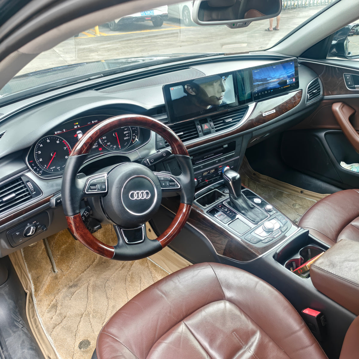 12.3-inch Triple-Screen Android Car DVD Player and Multimedia Radio for Audi A6L C7 (MLB-EVO) 2012–2018