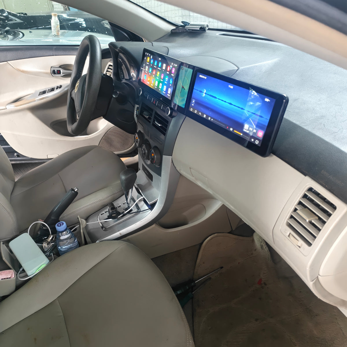 10.25-inch Android Dual-Screen Multimedia Car DVD Player for Toyota Corolla (10th Gen E150, 2007–2013)