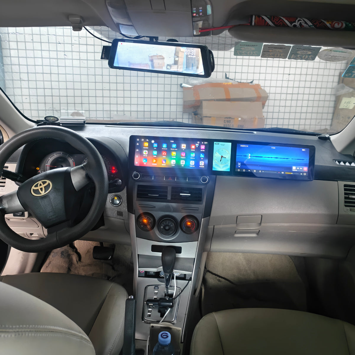 10.25-inch Android Dual-Screen Multimedia Car DVD Player for Toyota Corolla (10th Gen E150, 2007–2013)