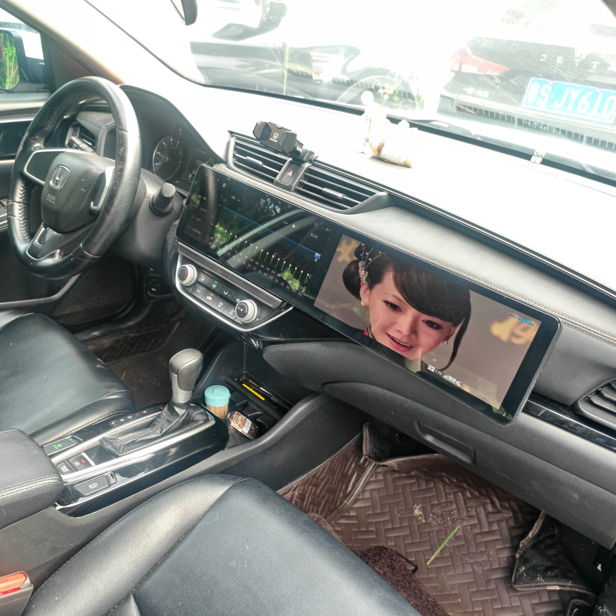 10.25-inchTriple-screen Android Car DVD Playerand Multimedia Radio for Honda Crider GS (2019–2022)